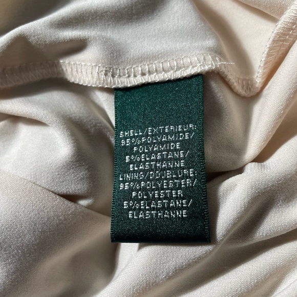 Lauren Ralph Lauren Scalloped Shimmering Metallic Lace long sleeve  Dress size 6 - Picture 9 of 9